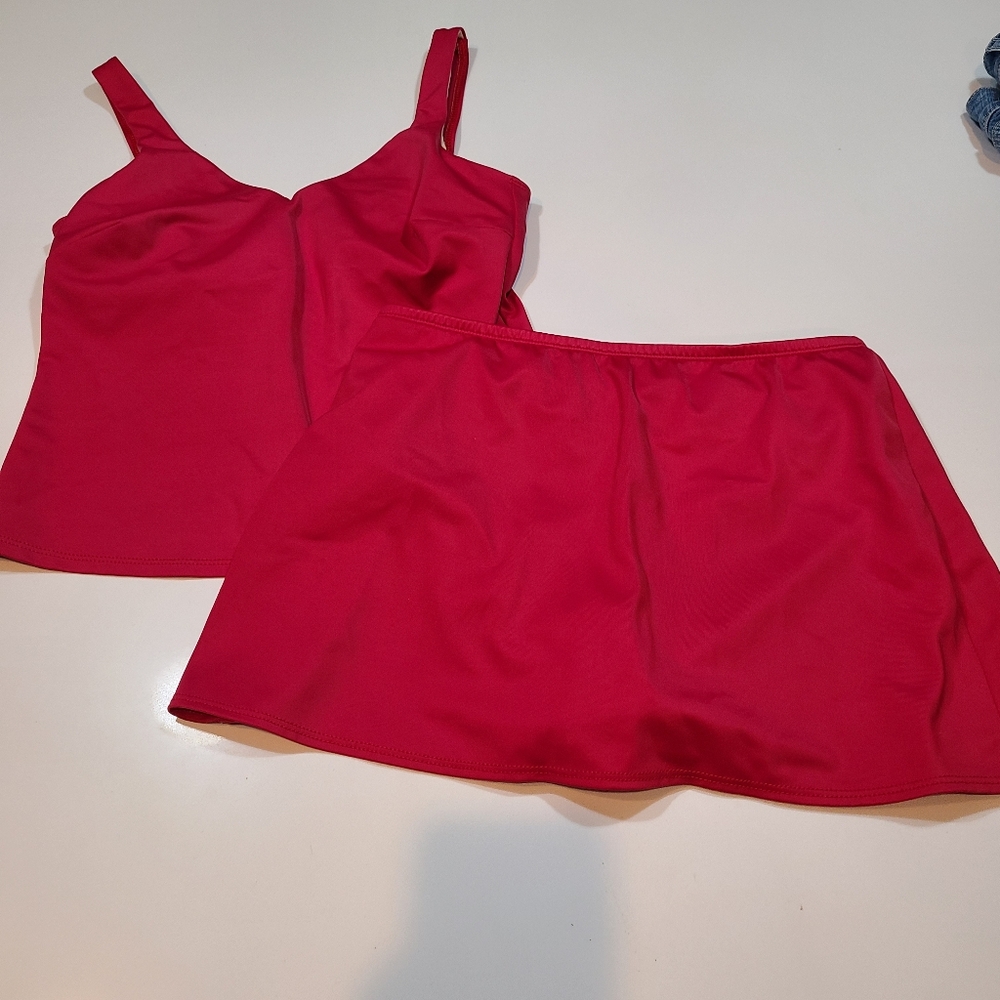 Lands' End Vintage Red Tank and Skirt  Swim Set in Size 10